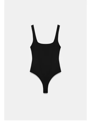 Zara body  - säljer min zara body, använd fåtal gånger! Köpt för 200kr