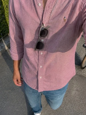 Rosa Ralph Lauren skjorta  - Fint skick! Strl M Hör av dig vid frågor!