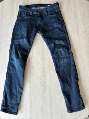 Replay Anbass - Säljer nu mina replay jeans eftersom jag växt ur dom. W30, L32. 