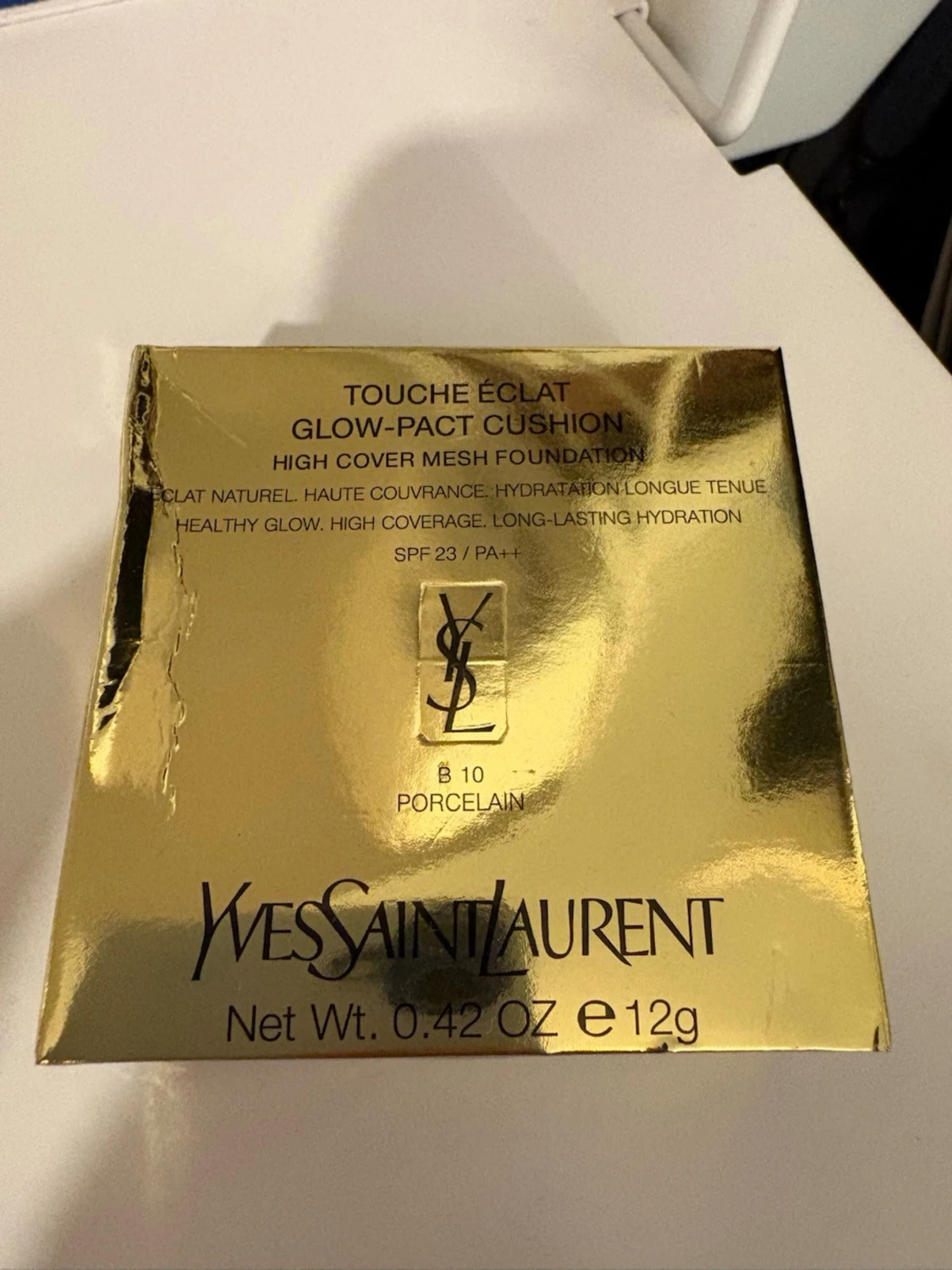 YSL Touche Éclat Glow-Pact Cushion - 1