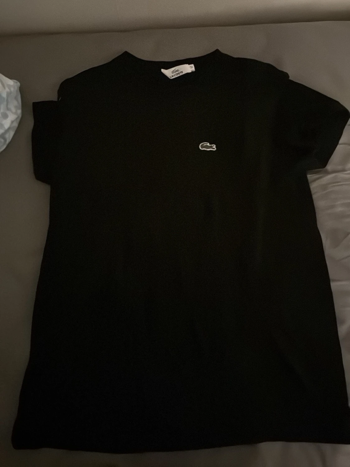Svart t-shirt från Lacoste