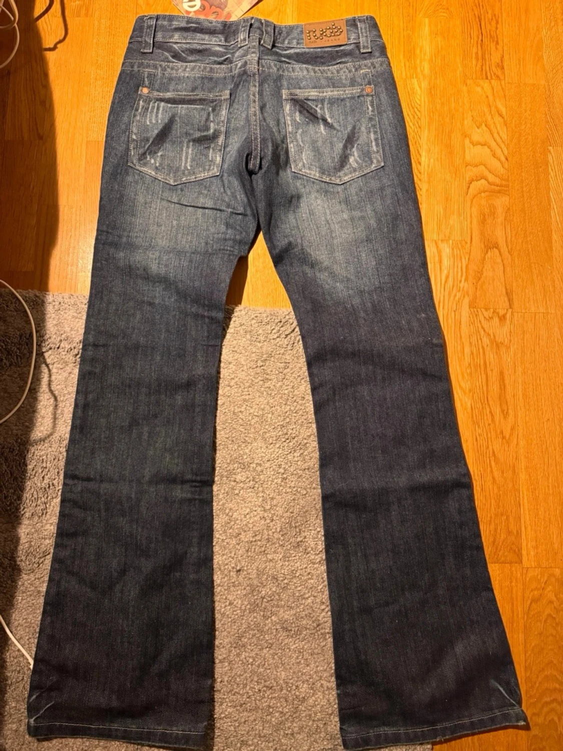 Mörkblå bootcut jeans från K.E.J. - 1