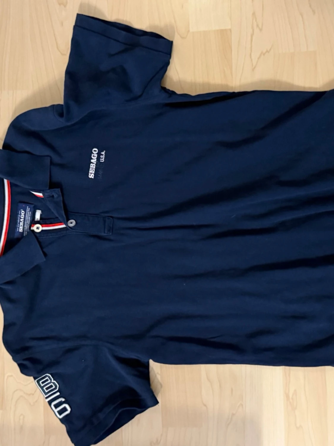 Marinblå pikétröja från Sebago