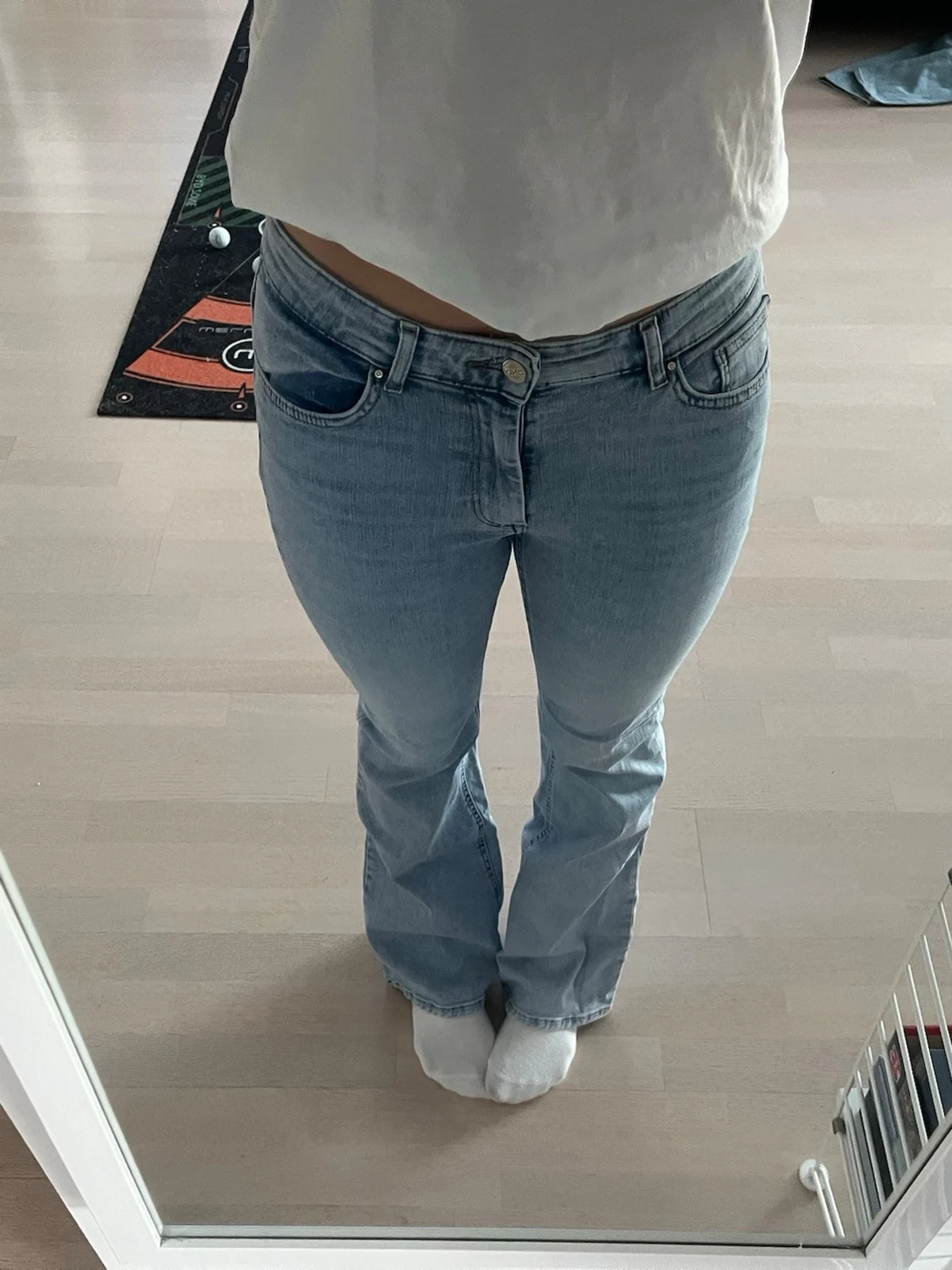 Ljusblå only jeans midwaist 