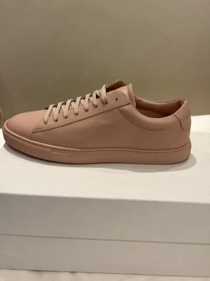 Oliver Cabell skor -  snygga fräscha rosa skor från Oliver Cabell helt nya låda tillkommer 