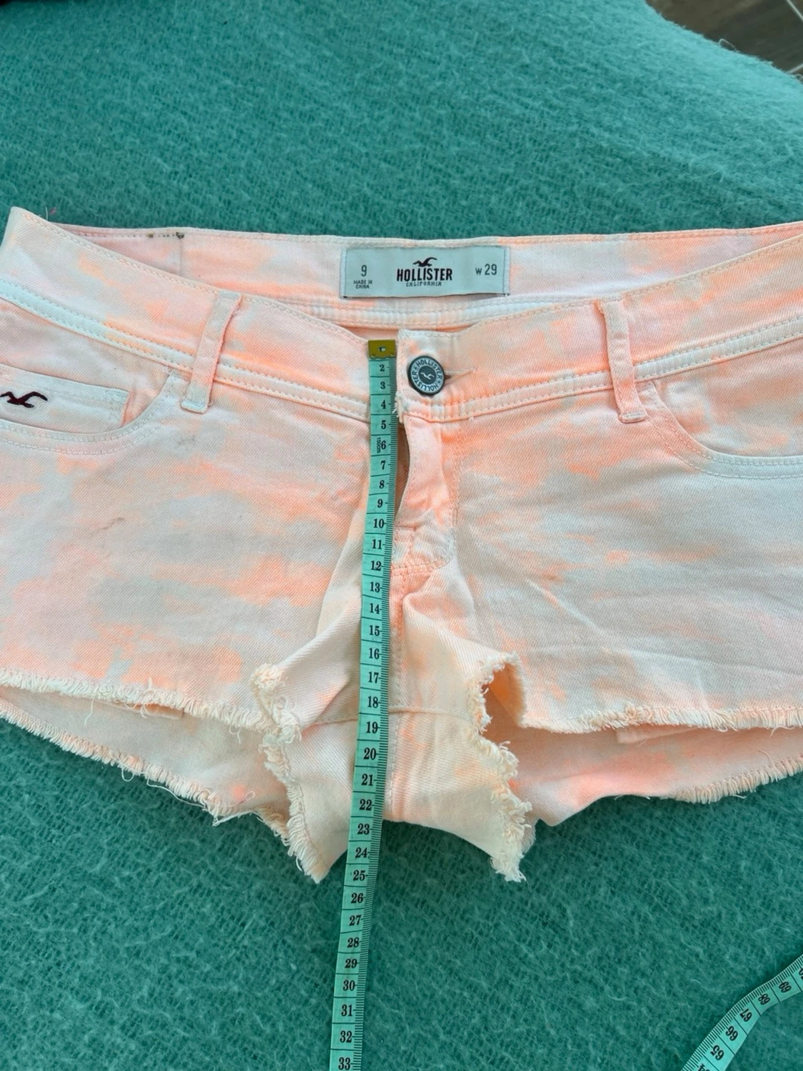 Hollister lågmidjade jeansshorts  - 5