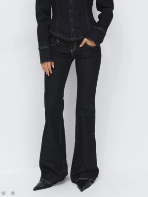 Lågmidjade jeans - Lågmidjade jeans från ginatricot i storlek 38 💓