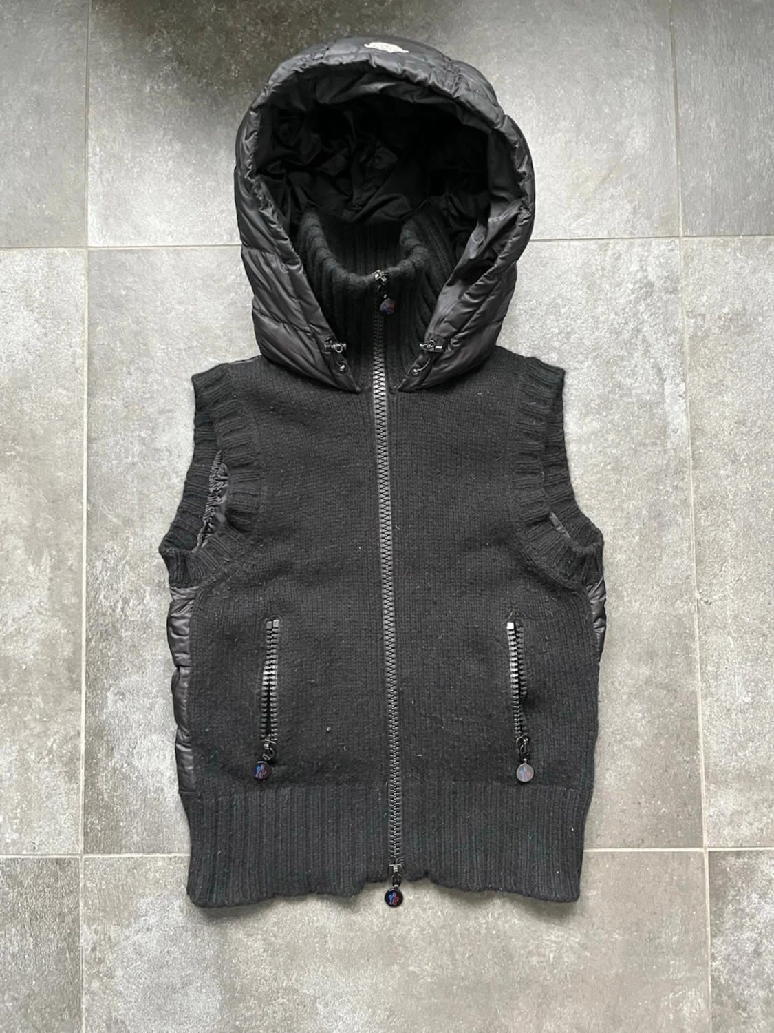 Moncler padded väst 