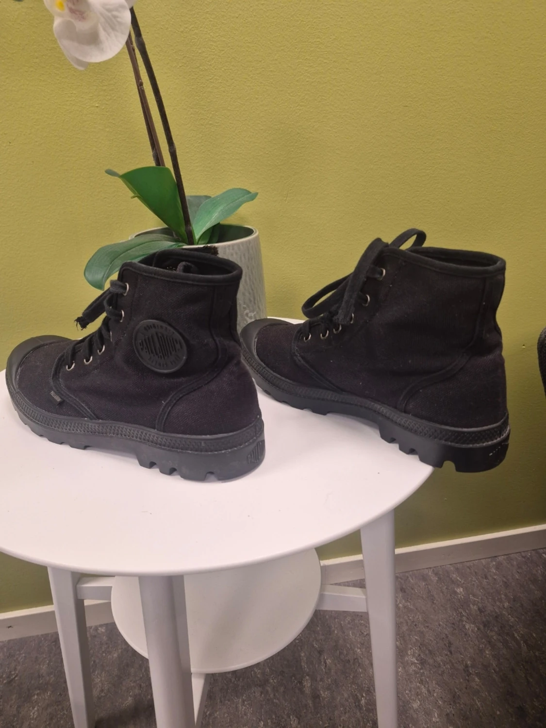 Palladium Pampa Hi Kängor Svarta EUR 43 passar 42 - 2