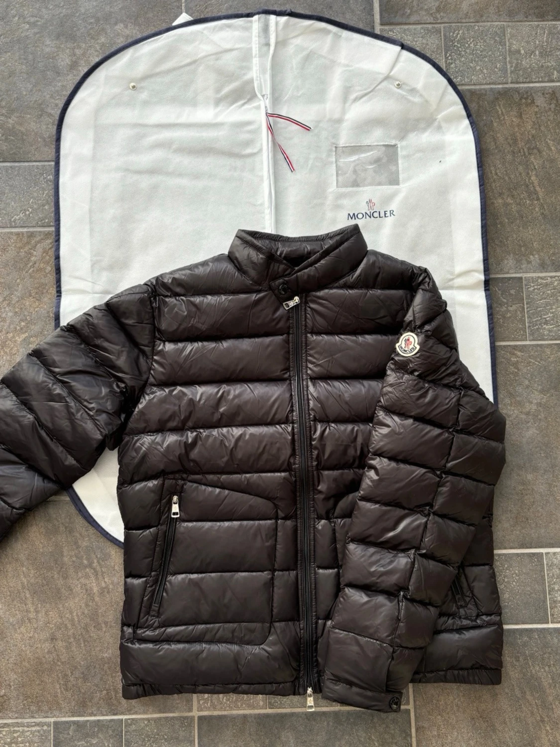 Moncler Acorus