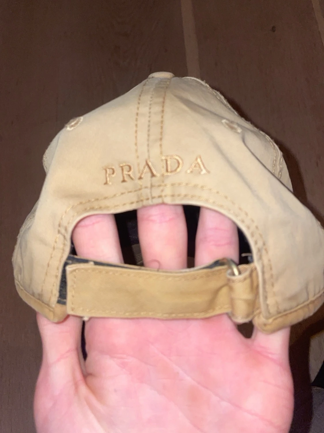 Fake prada keps. - 1