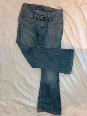 Pepe jeans - Snygga blå bootcut pepe jeans. W28 L30