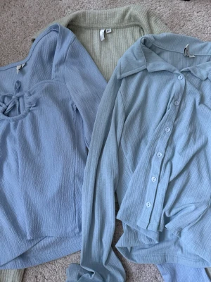 3-Pack Nelly toppar💓 - Säljer dessa 3 snygga toppar från Nelly i storlek XS-XXS. 