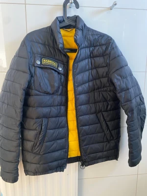 Dunjacka barbour - Storlek S, svart 