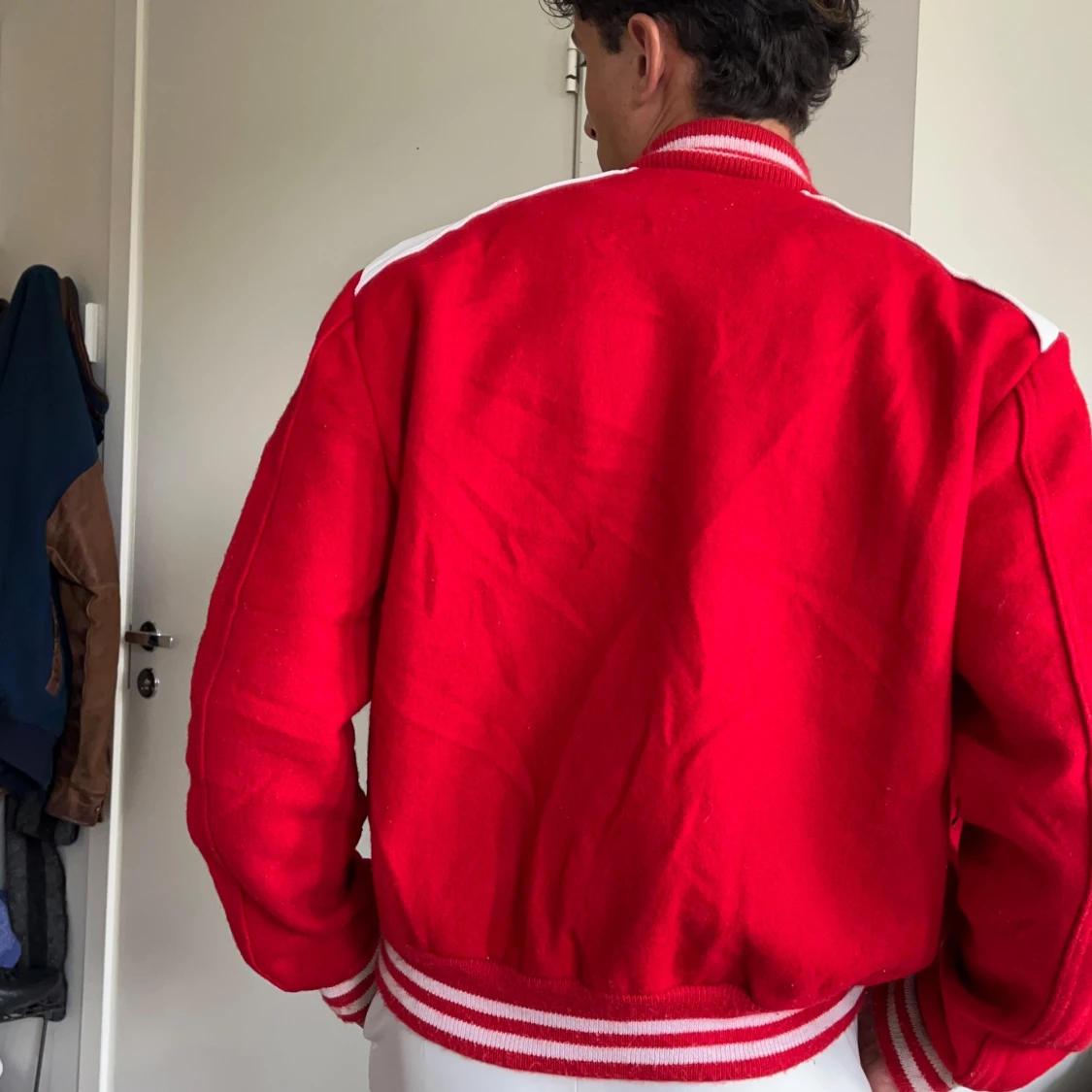 College jacka Röd - 92