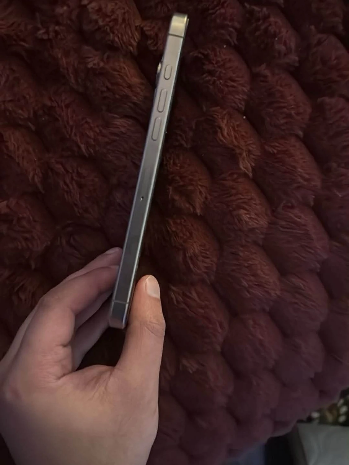 Iphone 16 pro Max  - 3