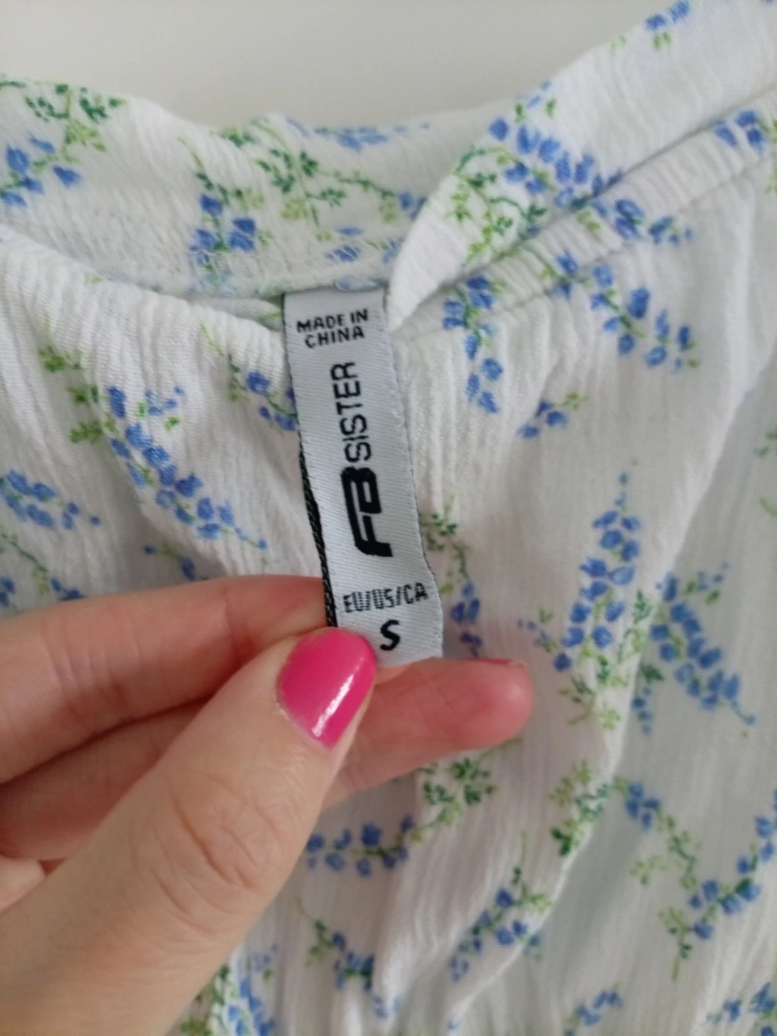 Vit blommig jumpsuit med knytband - 3