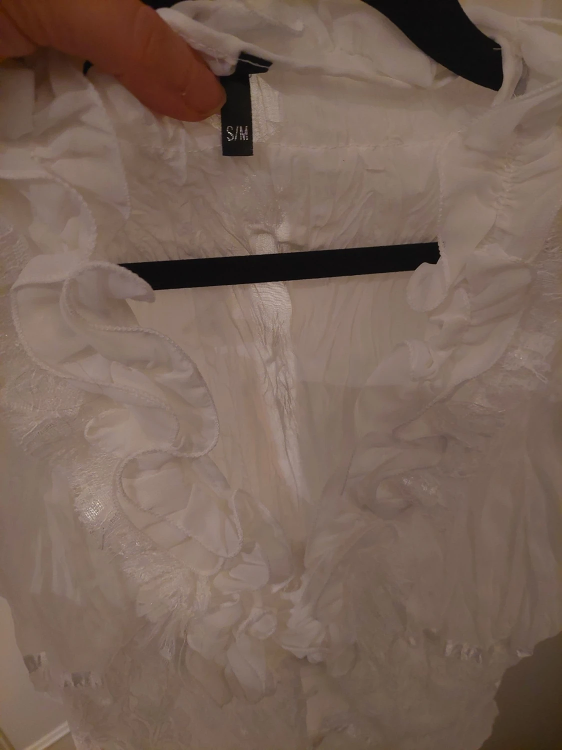 Vit volangblus från H&M - 4