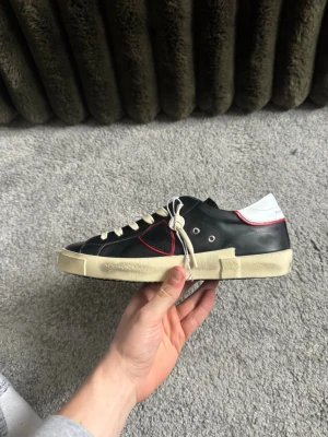 Philippe Model -  Philippe Model sneakers | skick 9/10 | Enbart testade | allt og med medföljer | ⭐️⭐️