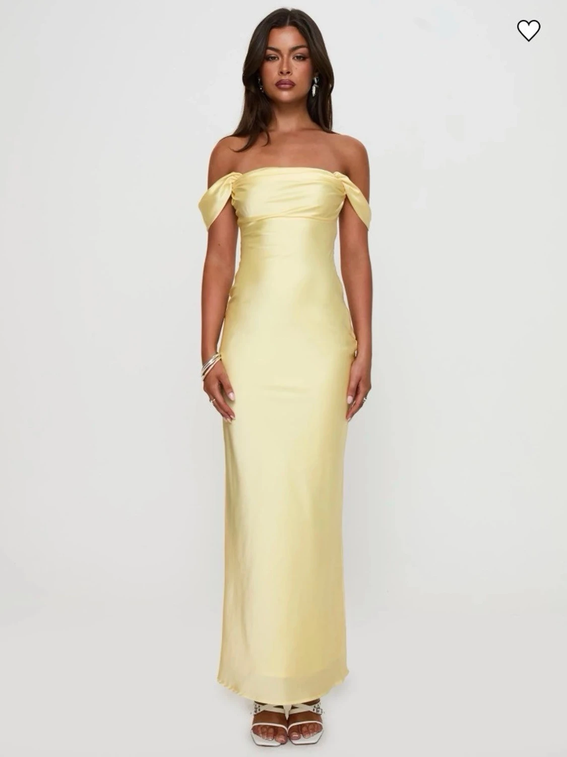 Ljusgul offshoulder balklänning i satin - 1