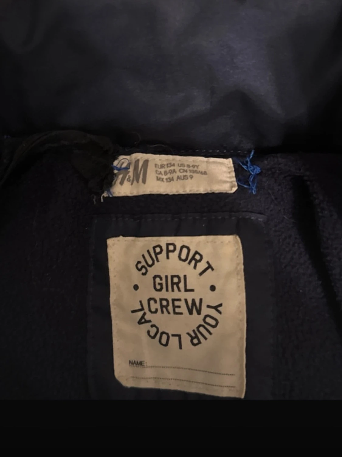 Mörkblå dunjacka med fuskpäls H&M - 1