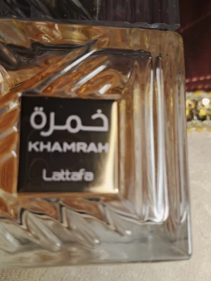 Lattafa Khamrah parfym - Lattafa Khamrah parfym 50ml. 