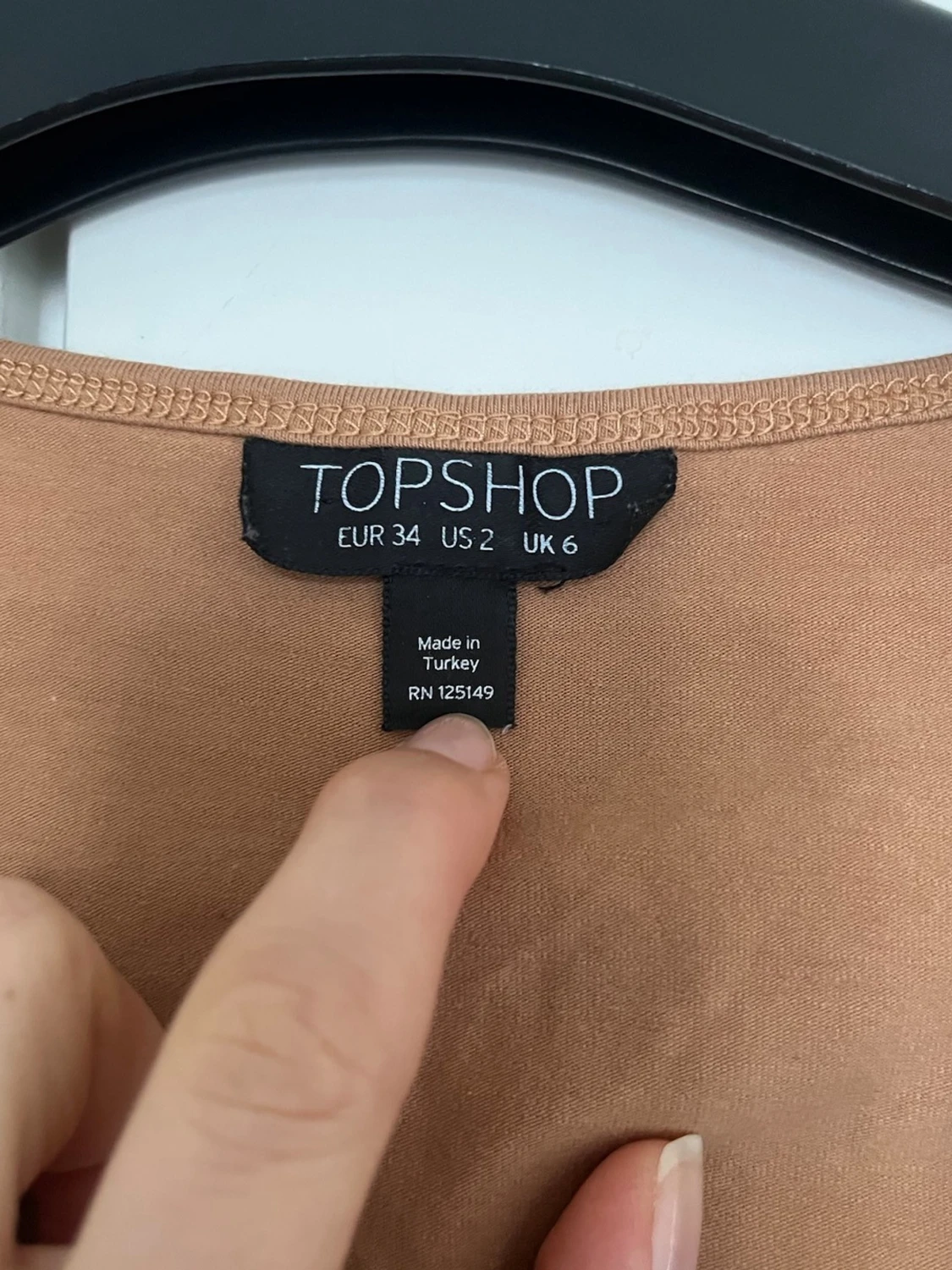 Beige omlott body från Topshop - 1