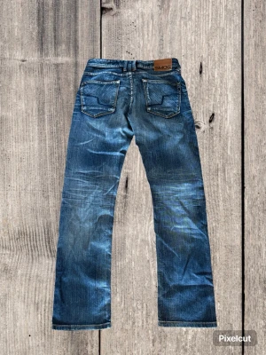 Smog Jeans - Säljer dessa urfeta smog jeans i en riktig snygg tvätt. Mått  Midja: 39 Ytterben: 100 Benöppning: 18,5  Pris kan diskuteras 😁