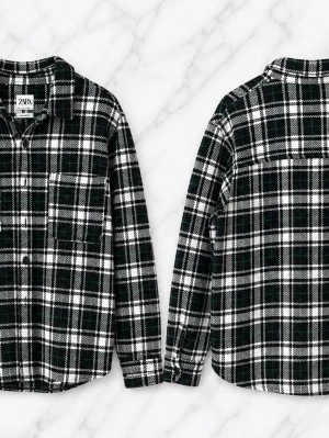 ZARA Overshirt/jacka - En snygg overshirt/jacka från ZARA i storlek L. Utmärkt skick passar alla årstider!