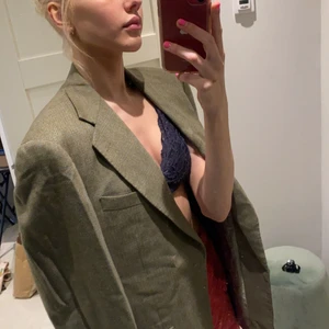 ball oversized kavaj - snygg kavaj som ej kommer t använding, strl L men passar de mindre storlekar om man vill ha oversized💓