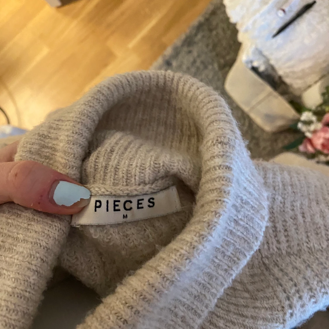 Stickad tröja, croppad modell  - 90