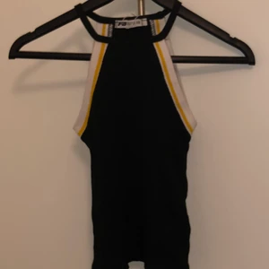 Tröja  - Har aldrig använts 