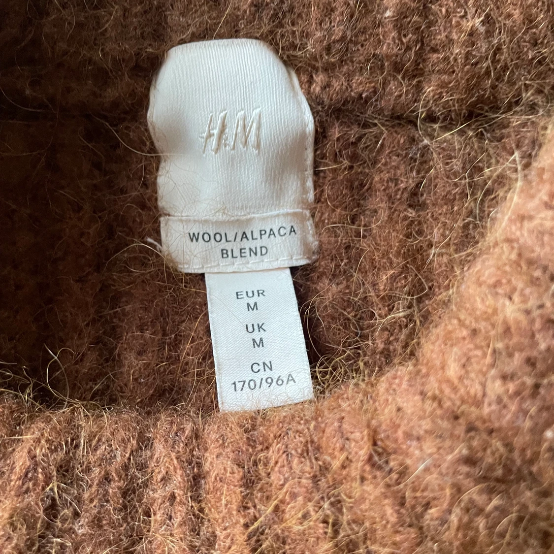 Stickad brun tröja alpacka wool  - 91