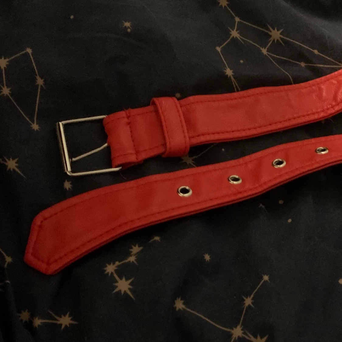 Röd skinnjacka  - 91