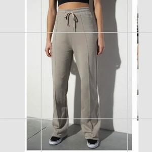 Ida carlsson vida mjukisbyxor - Knappast använda / ny skick  storlek s längd 32   Nypris: 400kr köparen står för frakt💕