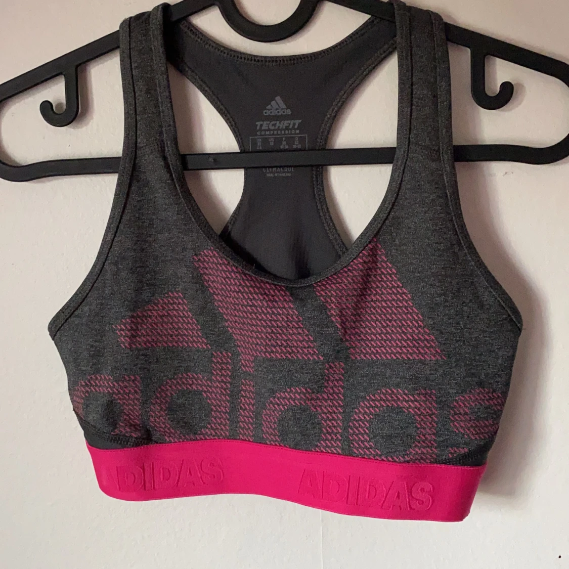 Träningstopp adidas