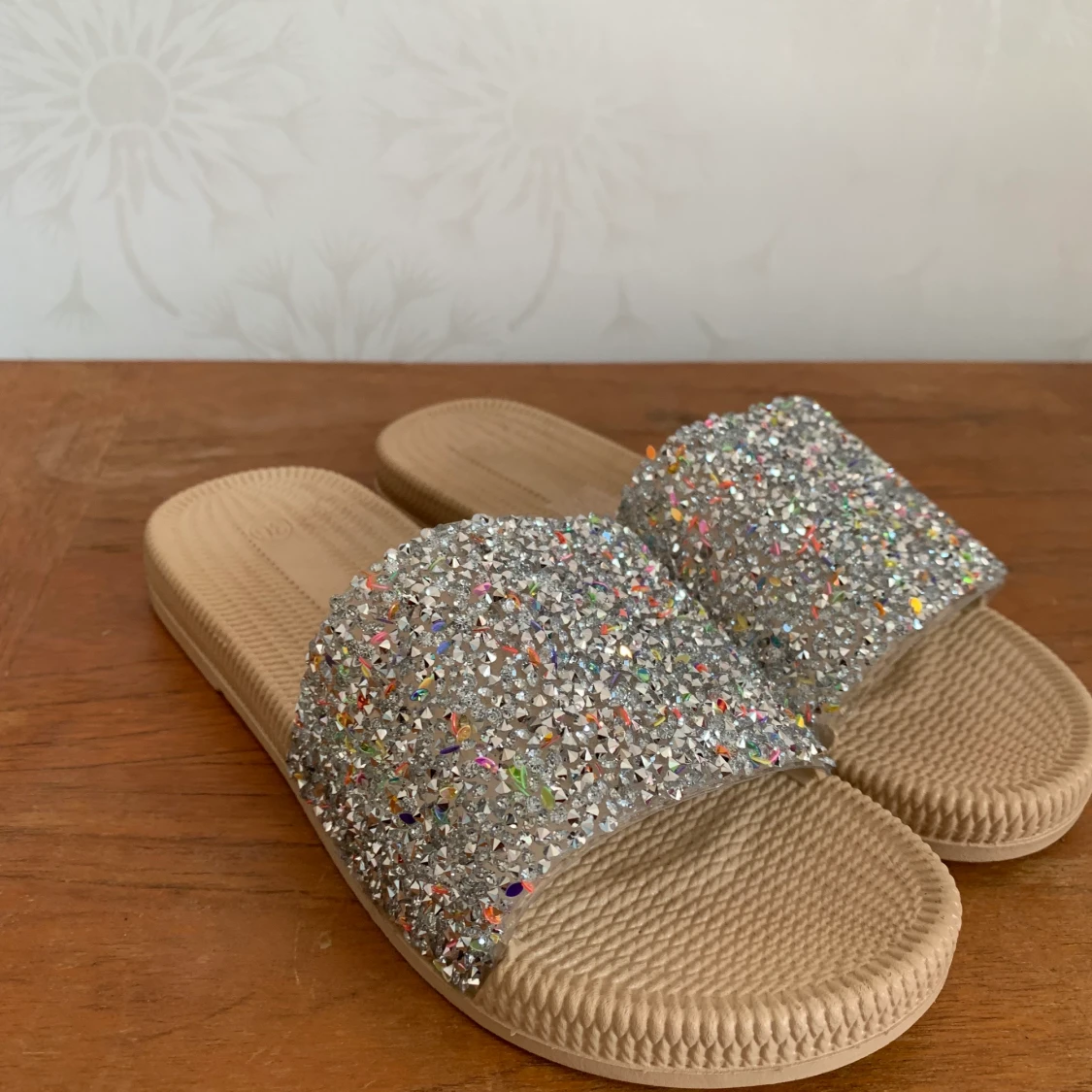 36 slip ins. New.  - 91