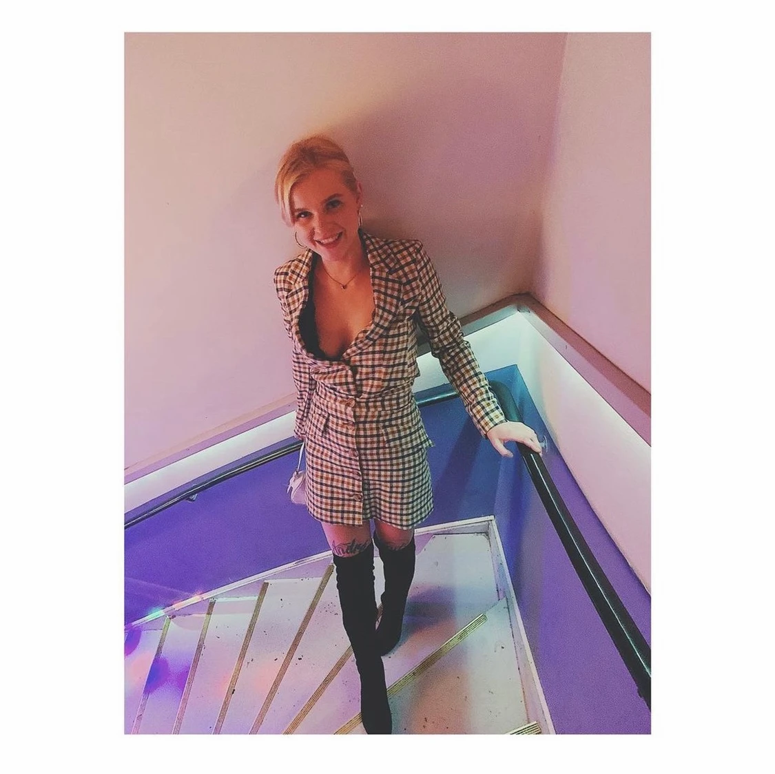 Kavaj+kjol storlek 36