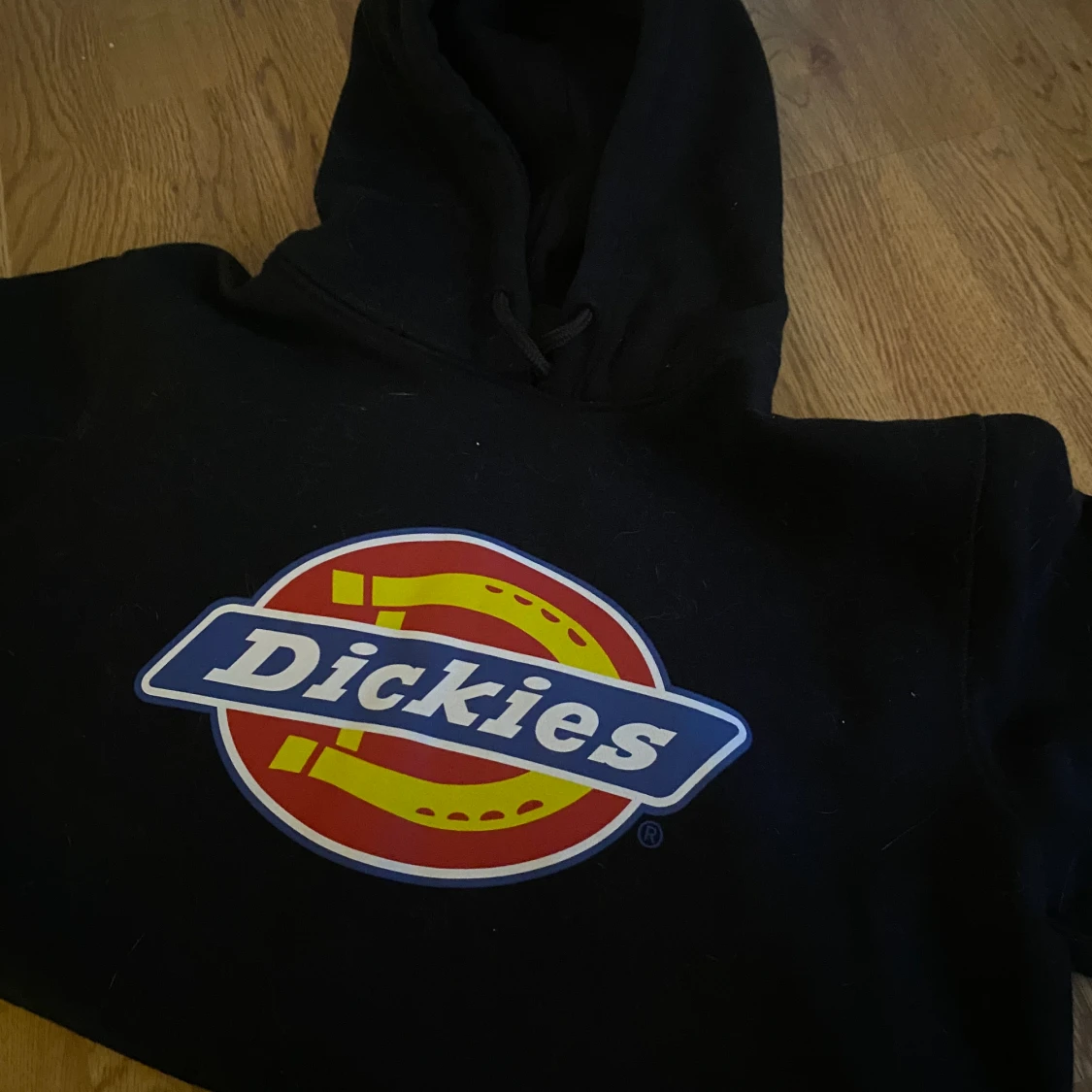 Svart dickies hoodie  - 90