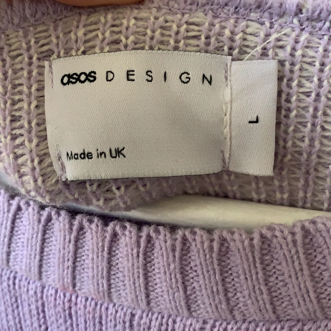 lila molntröja  - 91