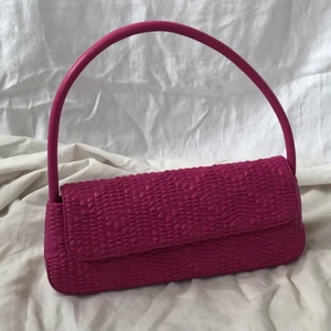 Rosa axelväska  - Jättefin, helt oanvänd väska! 😍