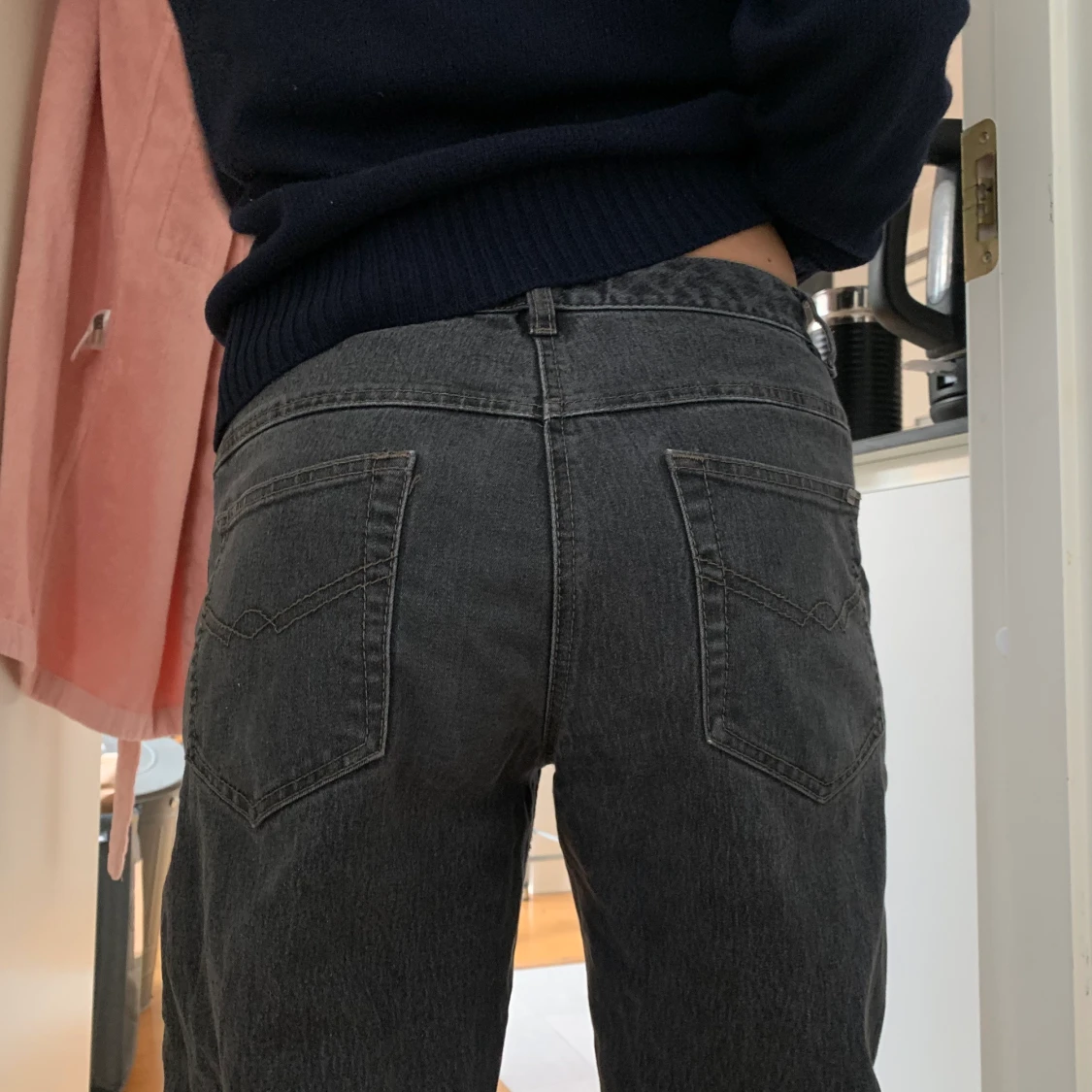 Gråa raka jeans - 91