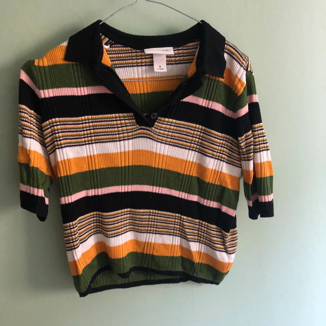 Snygg tröja med krage 