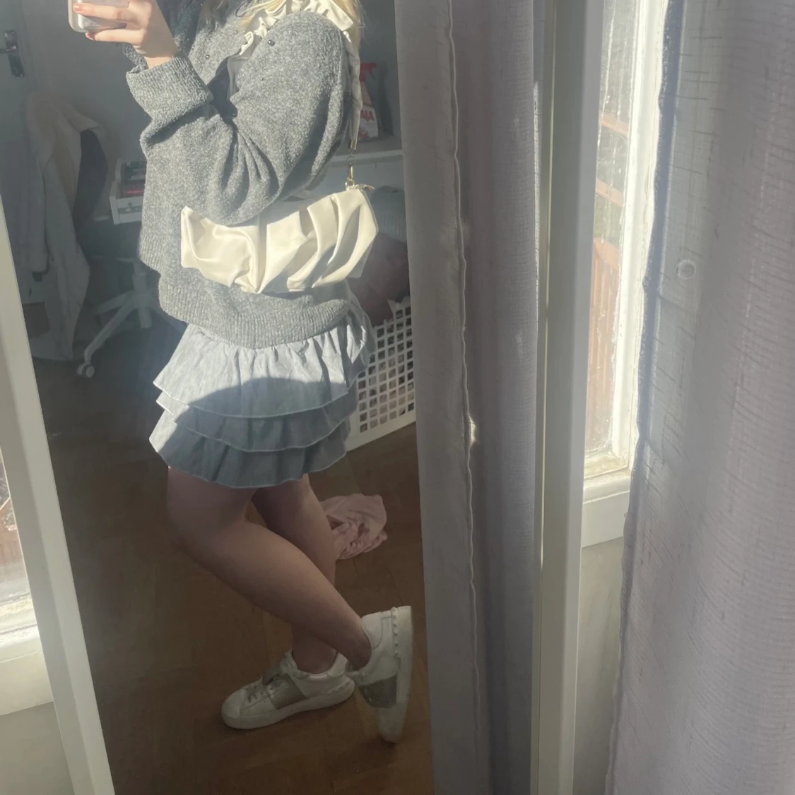 Grå volangkjol - 90