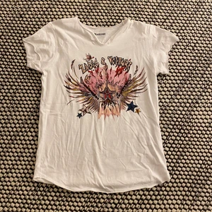 Zadig - En sjukt cool tröja från Zadig! Aldrig använd! Tror nypris var runt 600.💗