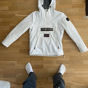 Napapiriji vinter anorak  - Knappt använd mindre än 10 gånger size M som ny.