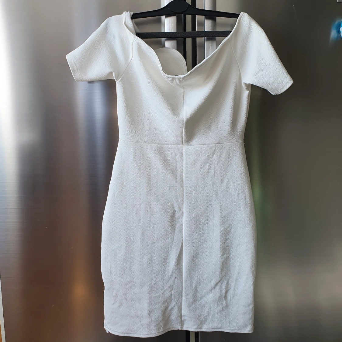 Figurnära klänning - 91