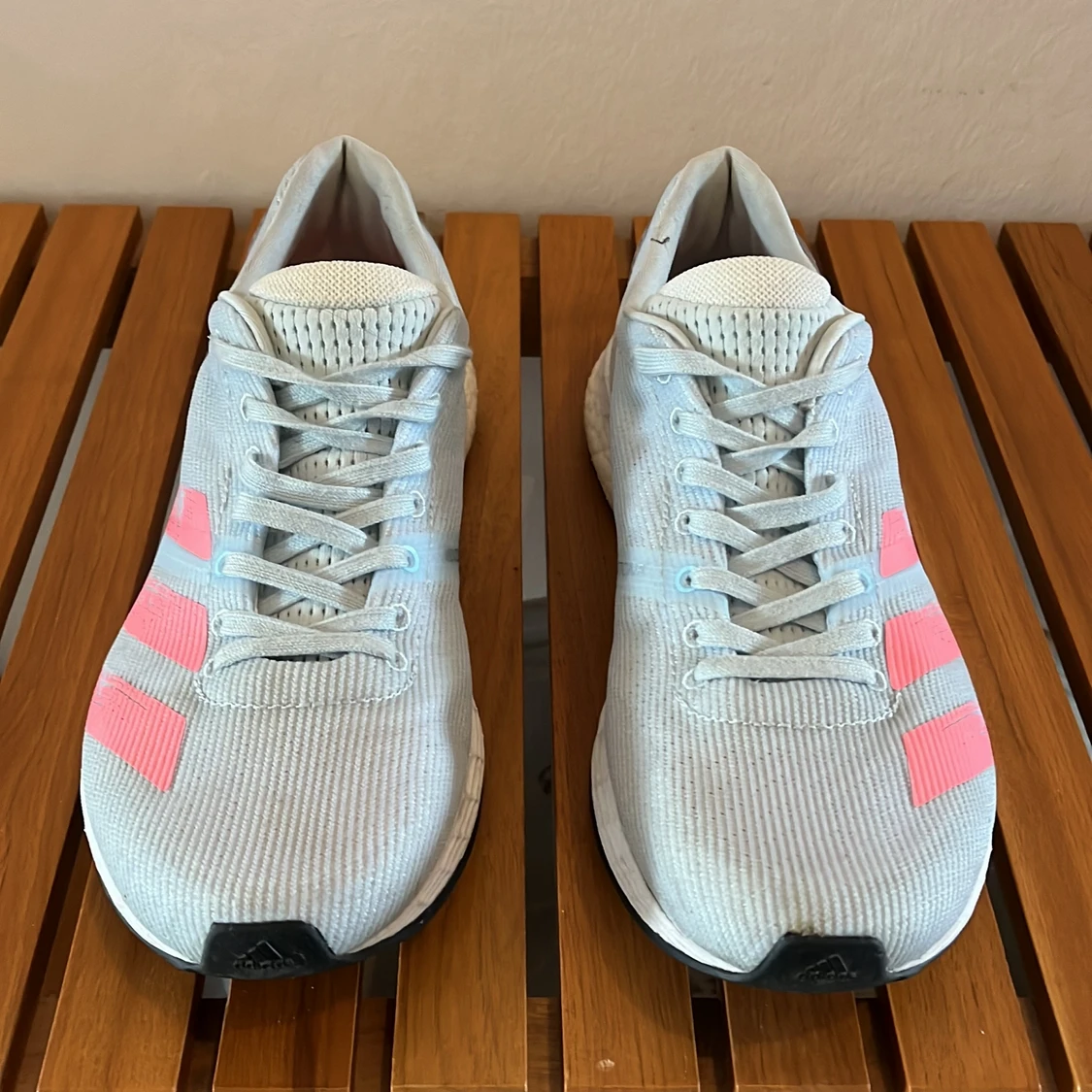 Adidas löparskor Lightstrike storlek 39  - 90