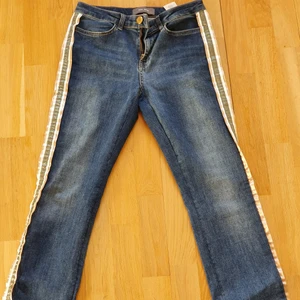 Mos mosh jeans, sunn portman, st 27 - Bra skick