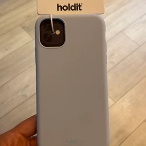iPhone skal - Skal till iPhone 11 i färgen ljusblått. Väldigt fint och därför har jag lyckats köpa dubbletter.